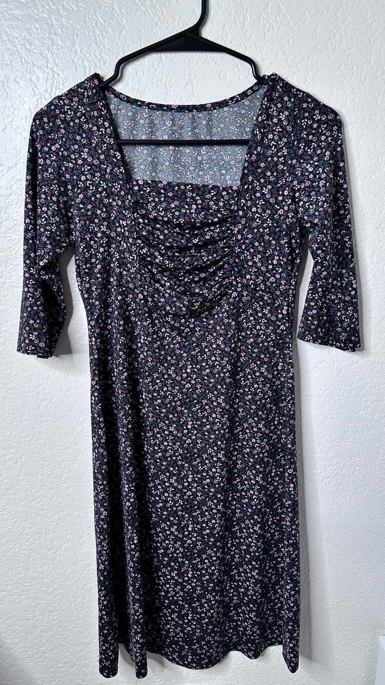 Floral Print 3/4 Sleeve Jersey Dress with Ruched Detail - Size S/M